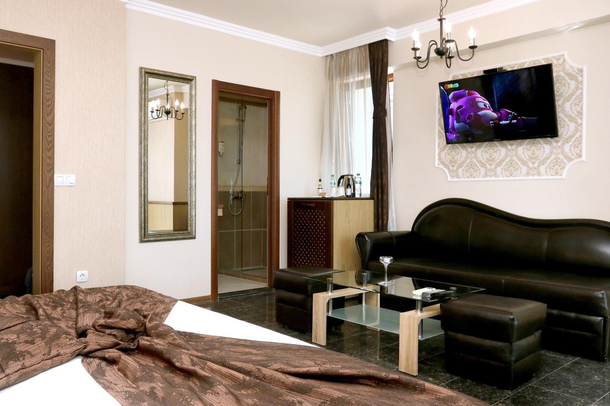Mon Ami Apart In Studentski Grad Area София Экстерьер фото