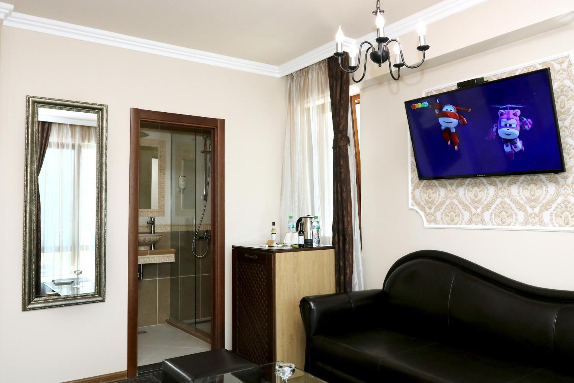 Mon Ami Apart In Studentski Grad Area София Экстерьер фото