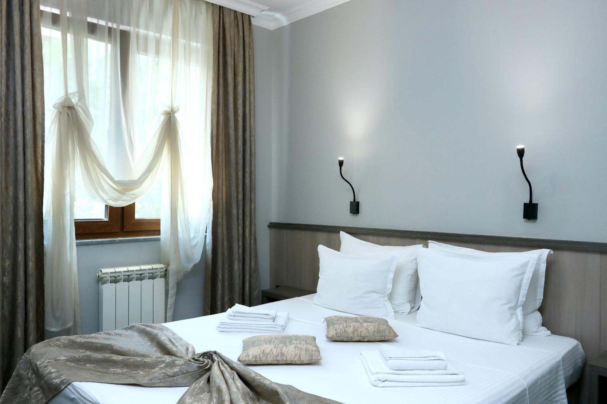 Mon Ami Apart In Studentski Grad Area София Экстерьер фото